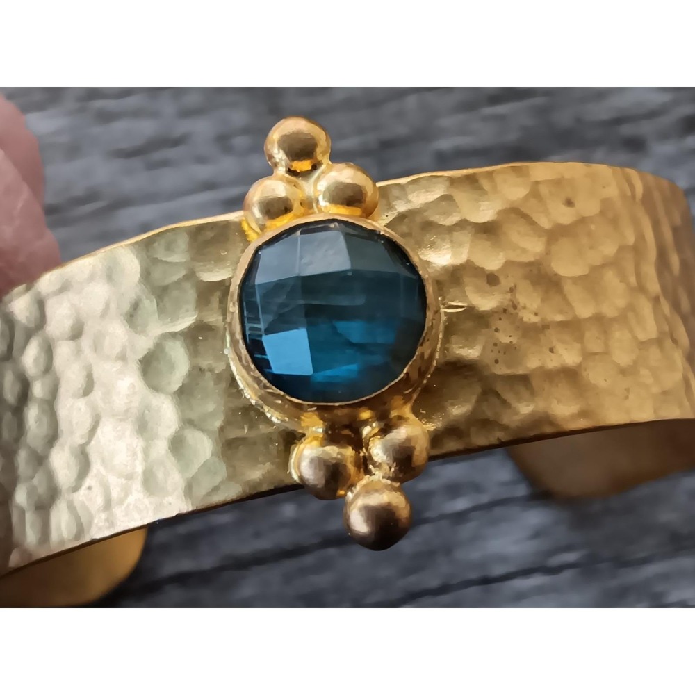 Elenika Meryana Labradorite Cuff Bracelet